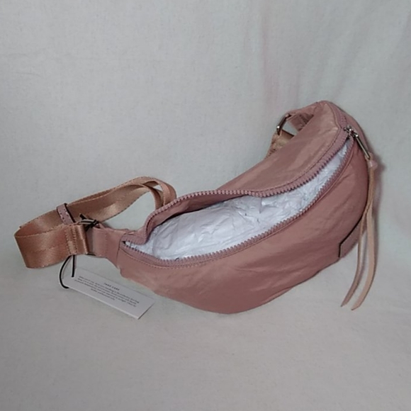 *SOLD* Rebecca Minkoff Vintage Pink Nylon Belt Bag - Picture 7 of 11